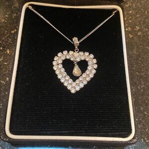 Royale Gems Silver Heart Necklace 18” - pendant is 1"